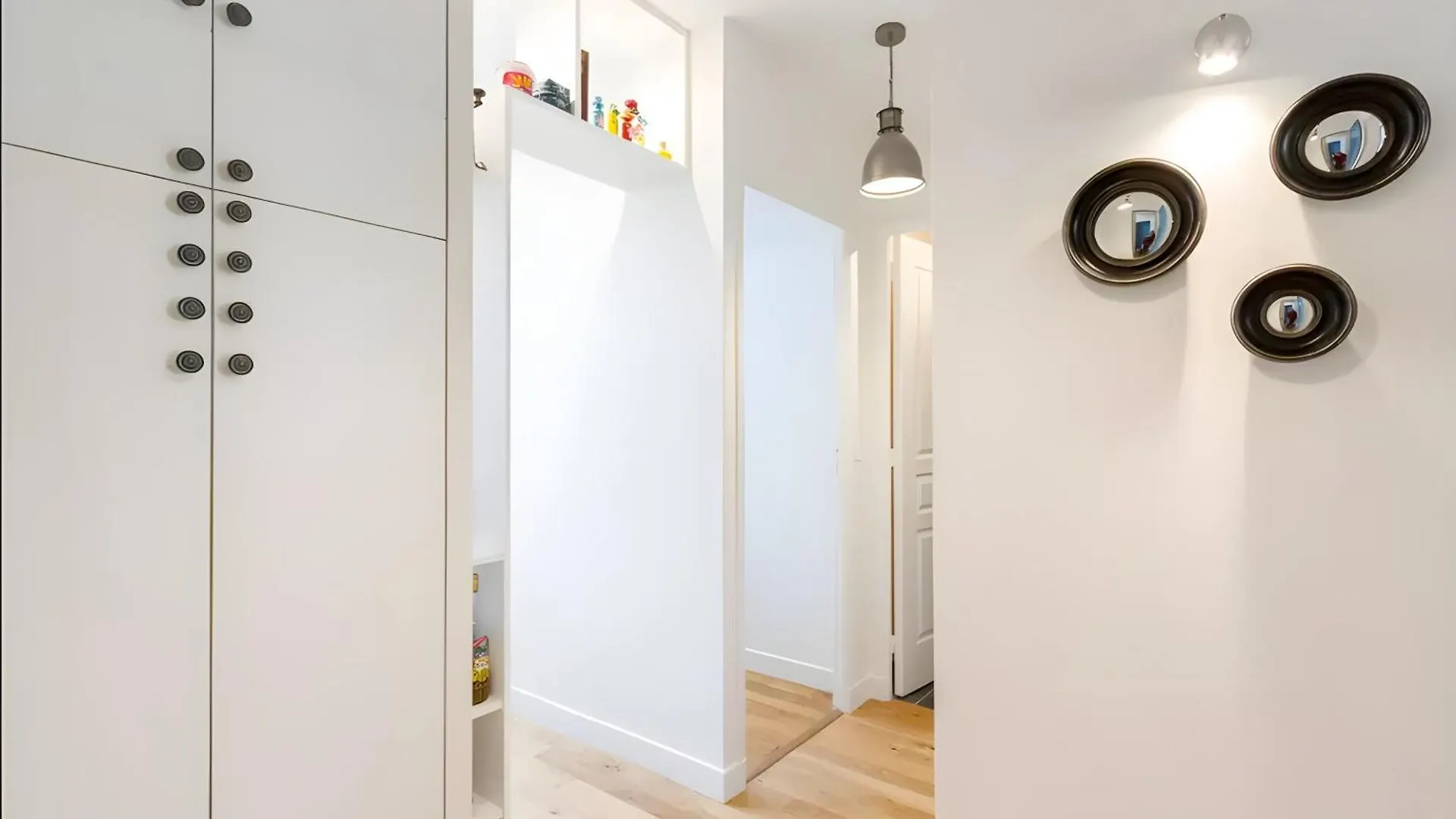 Appartement 2 Pieces Avec Vue Tour Eiffel Paris France